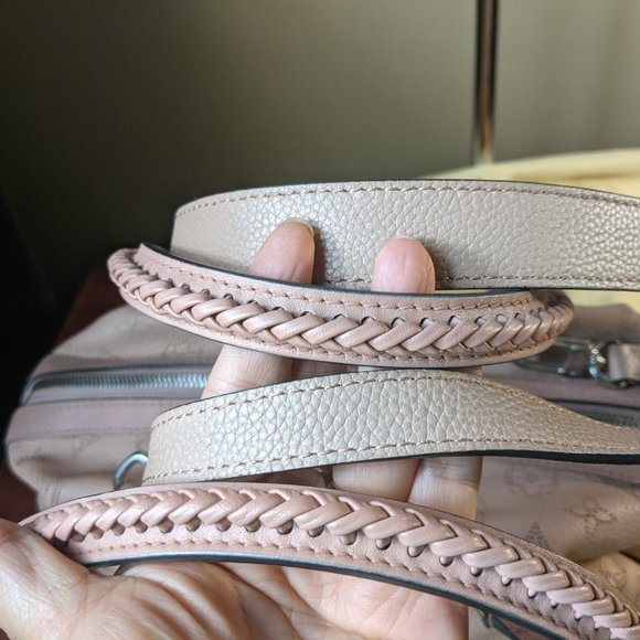 Auth Louis Vuitton Asteria Handbag Mahina Leather - Picture 3 of 12